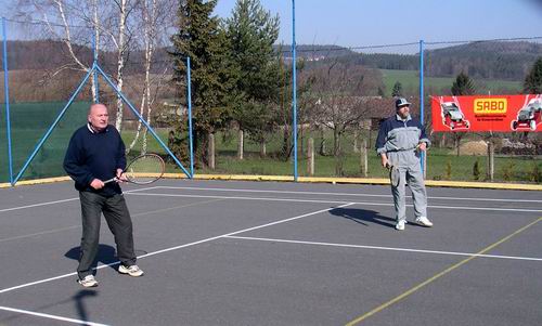 2004 - Tenis čtyřhra 10.4.